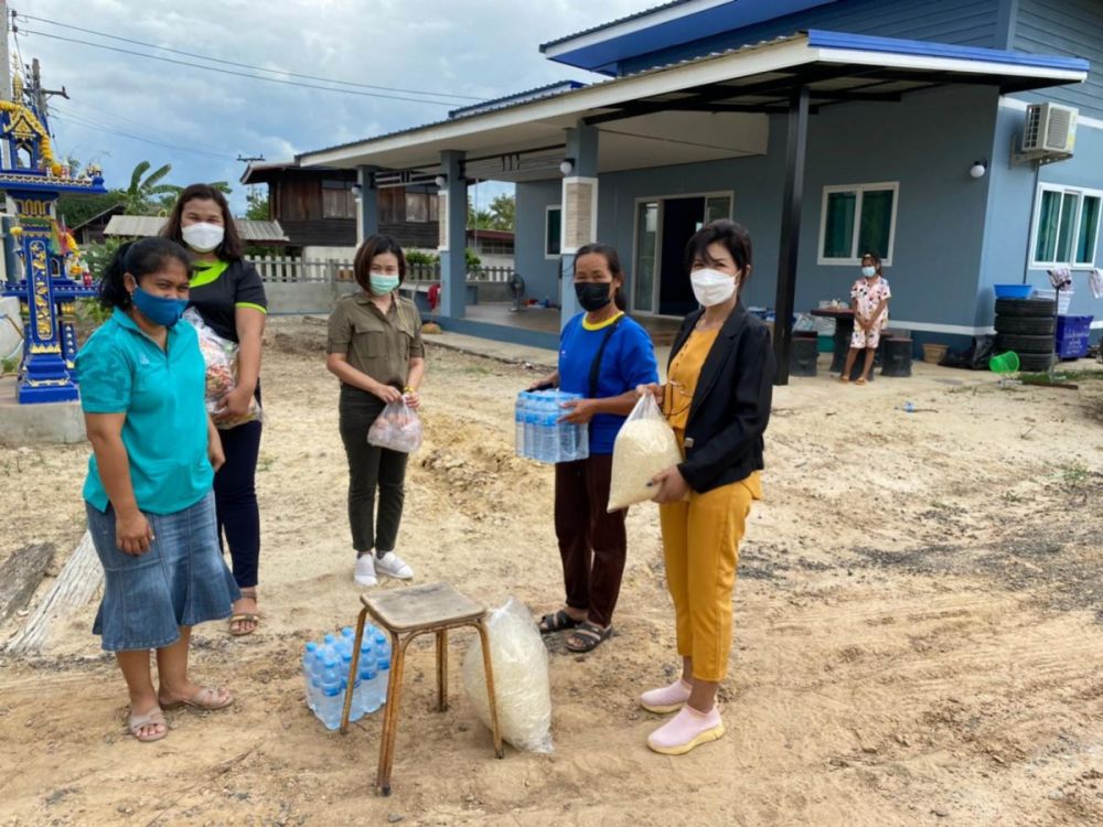 มอบถุงยังชีพ 26 ครัวเรือน พื้นที่บ้านบะใหญ่และบ้านหนองโสมง