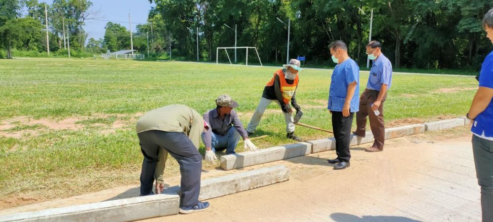 ปรับภูมิทัศน์สนามกีฬาตำบลอุดมทรัพย์