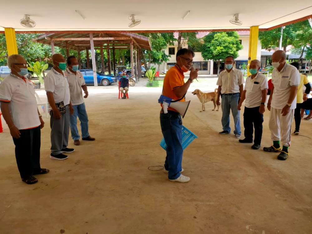 โรงเรียนผู้สูงอายุอุดมทรัพย์บุญวัฒน์ ดำเนินการจัดกิจกรรมการแข่งขันกีฬาสี ณ วัดศิริมังคลาราม(วัดโนนเหลื่อม)