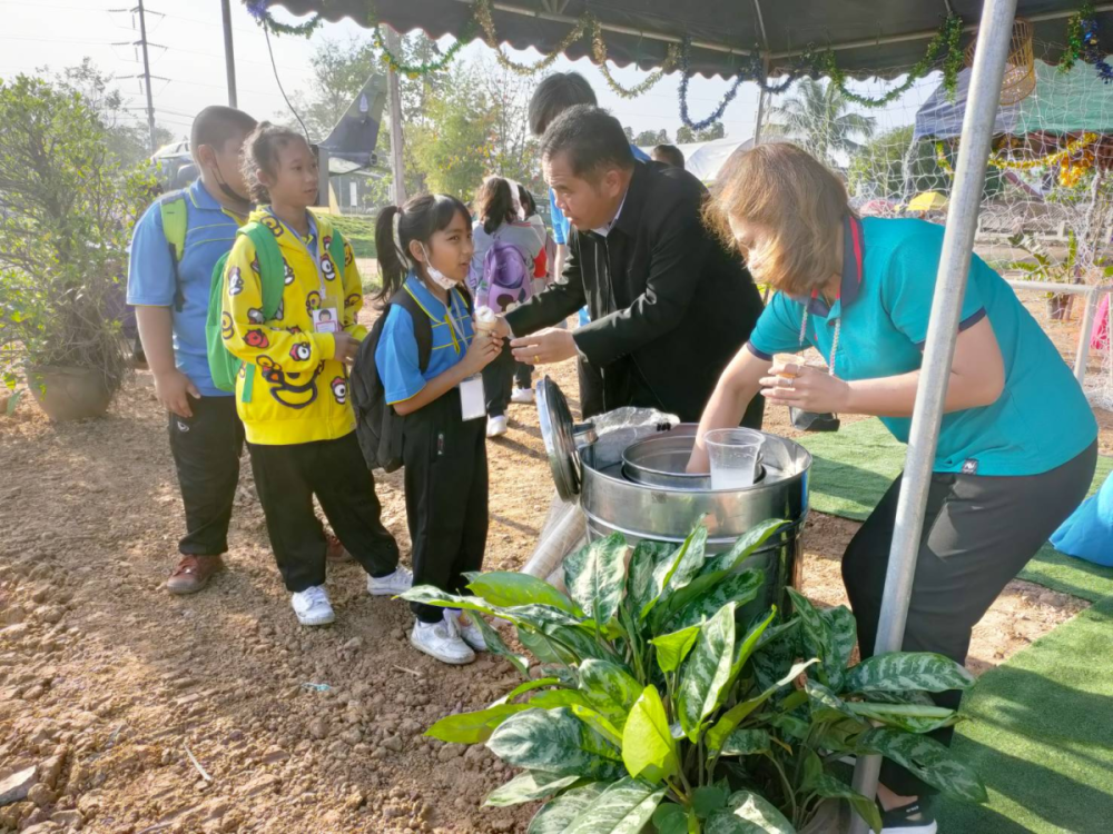  ร่วมสนับสนุนการจัดกิจกรรมทหาร เนื่องในงานวันเด็กแห่งชาติ ประจำปี 2566 ณ ศูนย์เรียนรู้ศาสตร์พระราชา กองบัญชาการกองทัพไทย สำนักงานพัฒนาภาค 5 หน่วยบัญชาการทหารพัฒนา ตำบลภูหลวง อำเภอปักธงชัย จังหวัดนครราชสีมา (สนภ.5 นทพ.)