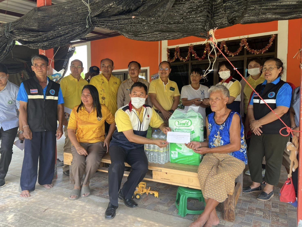 ร่วมโครงการออกเยี่ยมสร้างกำลังใจกับประชาชนอำเภอวังน้ำเขียว เขตตำบลอุดมทรัพย์