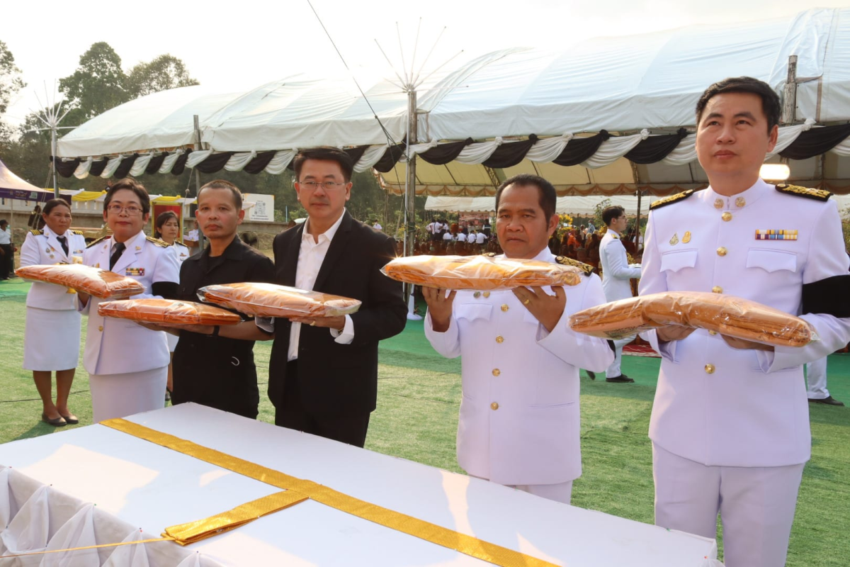 ร่วมพิธีบำเพ็ญกุศลและพระราชทานเพลิงศพ ท่านพระครูประโชติสังฆกิจ (จำรัส นาคเกษม) อดีตรองเจ้าคณะอำเภอวังน้ำเขียว/อดีตเจ้าอาวาสวัดศิริมังคลาราม