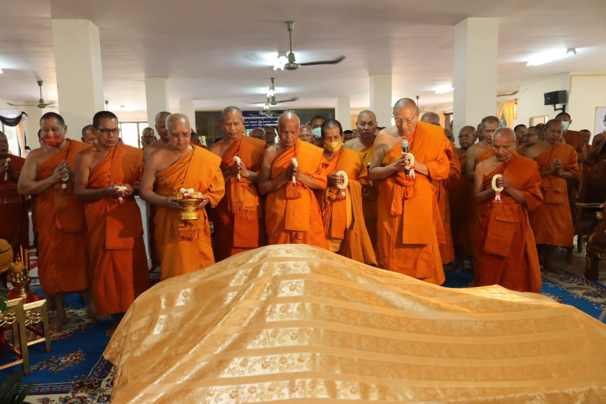 ร่วมพิธีบำเพ็ญกุศลศพพระครูประโชติสังฆกิจ (จำรัส นาคเกษม ) โชติธมฺโม อดีตรองเจ้าคณะอำเภอวังน้ำเขียว/อดีตเจ้าอาวาสวัดศิริมังคลาราม (วัดโนนเหลื่อม)