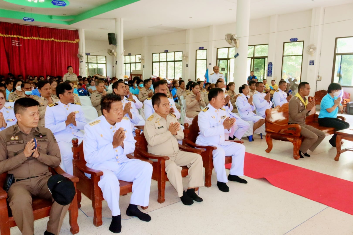 พิธีเชิญเงินพระราชทานขวัญถุงกองทุนแม่ของแผ่นดินบ้านบะด่าน หมู่ที่ 5 ตำบลอุดมทรัพย์ อำเภอวังน้ำเขียว จังหวัดนครราชสีมา