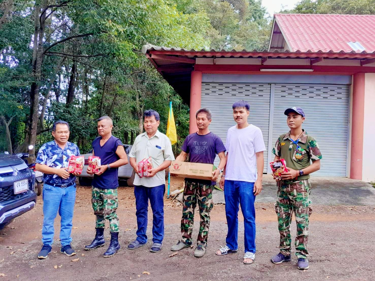 ร่วมงานทอดกฐิน ณ วัดซับพลู และวัดซับเต่าพุทธอุทยาน พร้อมทั้งได้มอบสิ่งของสนับสนุนให้กลุ่มผลักดันช้างป่า NWA บ้านซับพลู