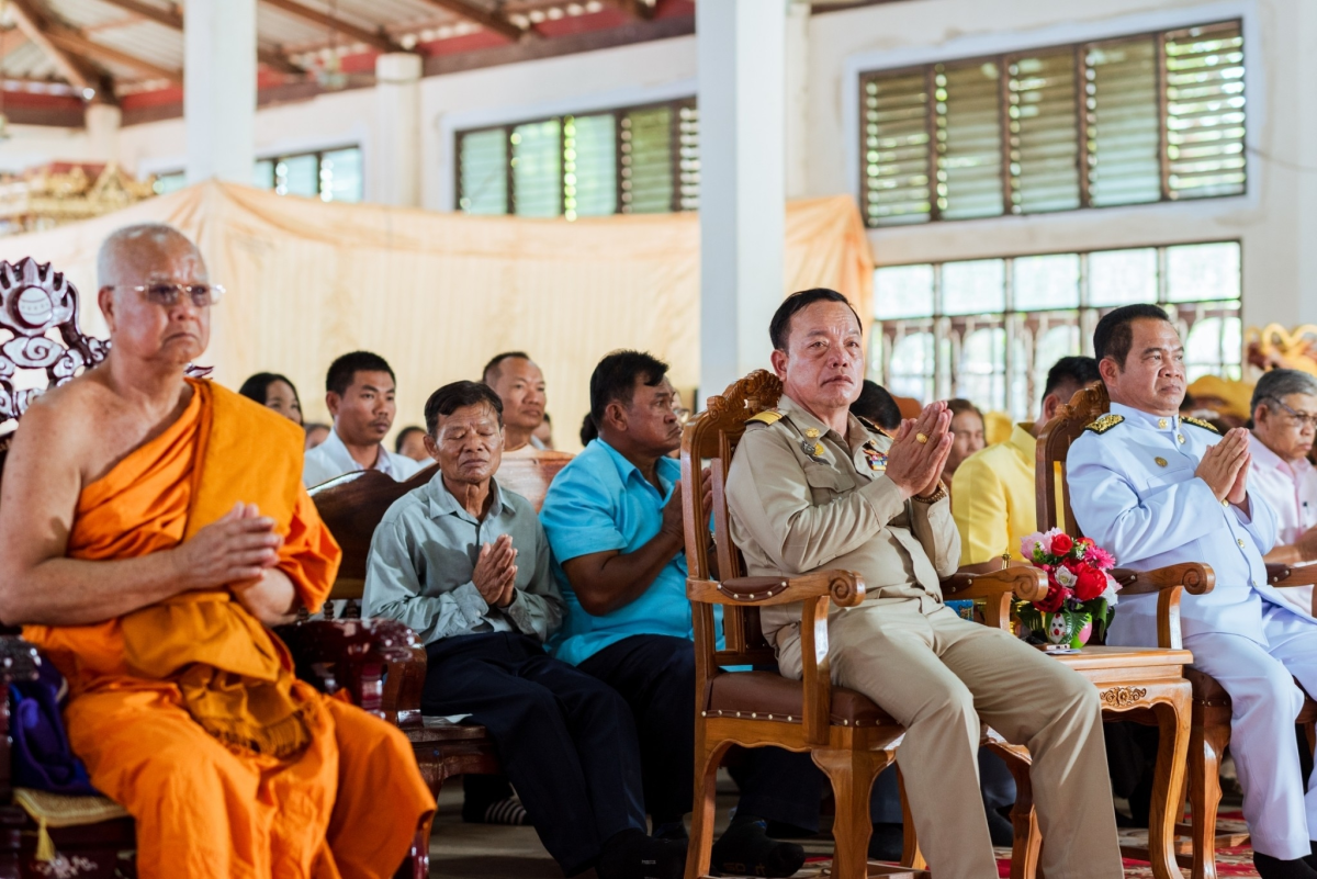 ร่วมพิธีต้อนรับพระครูสัญญาบัตร พัดยศ และผ้าไตร พระราชทาน พระครูอุดมปัญญาวัตร เจ้าคณะตำบลอุดมทรัพย์ เขต 2 เจ้าอาวาสวัดห้วยพรหม (รักษาการเจ้าอาวาสวัดศิริมังคลาราม)