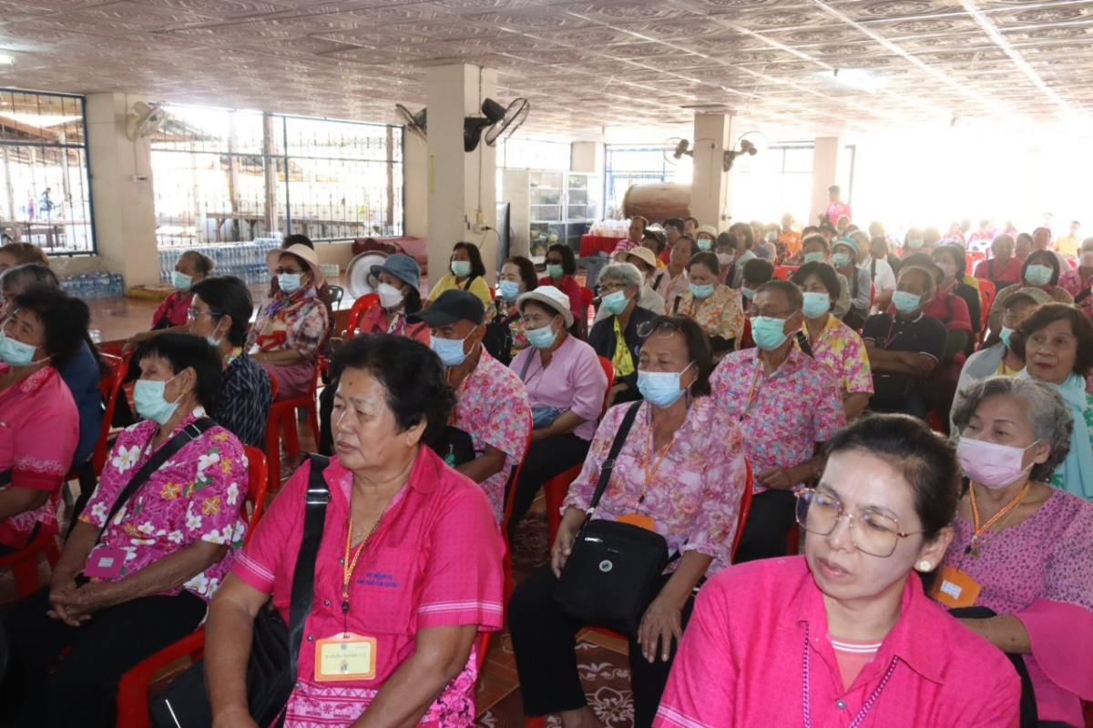 โรงเรียนผู้สูงอายุอุดมทรัพย์บุญวัฒน์ องค์การบริหารส่วนตำบลอุดมทรัพย์ อำเภอวังน้ำเขียว จังหวัดนครราชสีมา ต้อนรับคณะศึกษาดูงานโครงการพัฒนาคุณภาพชีวิตผู้สูงอายุ ประจำปีงบประมาณ พ.ศ 2567 จากเทศบาลตำบลแปลงยาว อำเภอแปลงยาว จังหวัดฉะเชิงเทรา