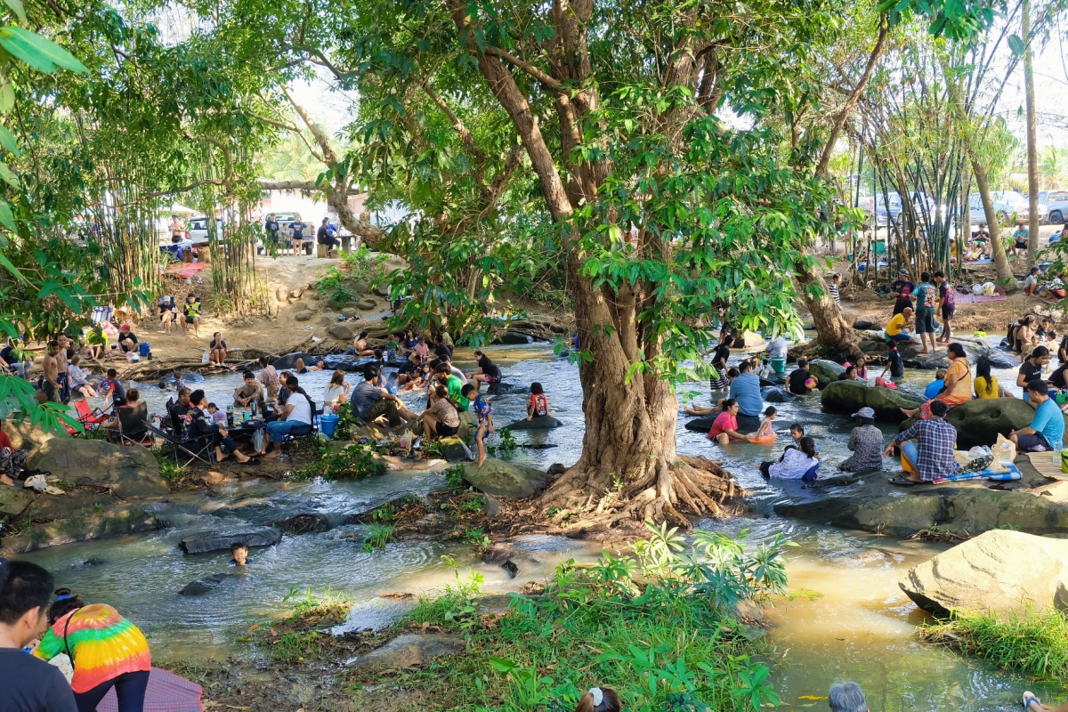 ประชาสัมพันธ์ ห้ามทิ้งขยะ ธารท่าลี่