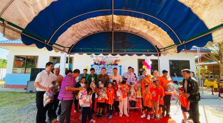 ร่วมกิจกรรมและสนับสนุนของขวัญของรางวัล ในงาน ปีใหม่สุขสันต์ วันเด็กสุขี ประจำปี 2567 ณ ศูนย์การศึกษาพิเศษ เขตการศึกษา 11 หน่วยบริการวังน้ำเขียว จังหวัดนครราชสีมา (อาคารบ้านปฏิรูปที่ดิน)