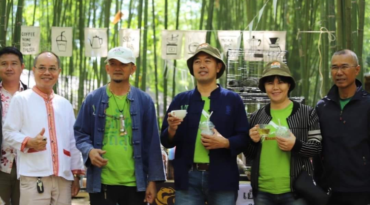 ร่วมกิจกรรมตลาดนัดความรู้ และ Soft Power วิถีไผ่ วิถีสุข ครั้งที่ 1 โรงเรียนป่าไผ่ลุงโชค