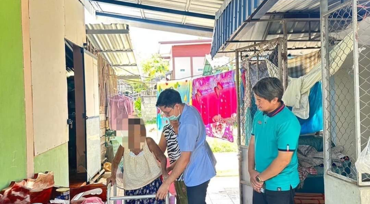 ร่วมลงพื้นที่ตรวจเยี่ยมผู้ป่วย ผู้สูงอายุ และผู้พิการในชุมชน และสนับสนุนยานพาหนะสำหรับเจ้าหน้าที่กลุ่มงานเวชกรรมฟื้นฟู โรงพยาบาลวังน้ำเขียว กายภาพบำบัด วังน้ำเขียว 