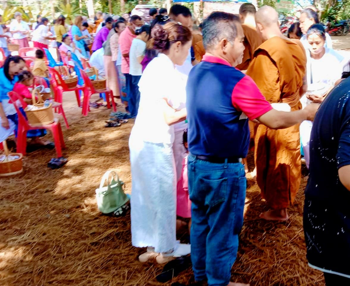 ร่วมทำบุญใส่บาตรงานเข้าปริวาสกรรมปฏิบัติธรรมรำลึกคุณหลวงพ่อพระครูประโชติสังฆกิจ (ระหว่างวันที่ 29 มิถุนายน ถึง 8 กรกฎาคม 2567) ณ วัดห้วยพรหม