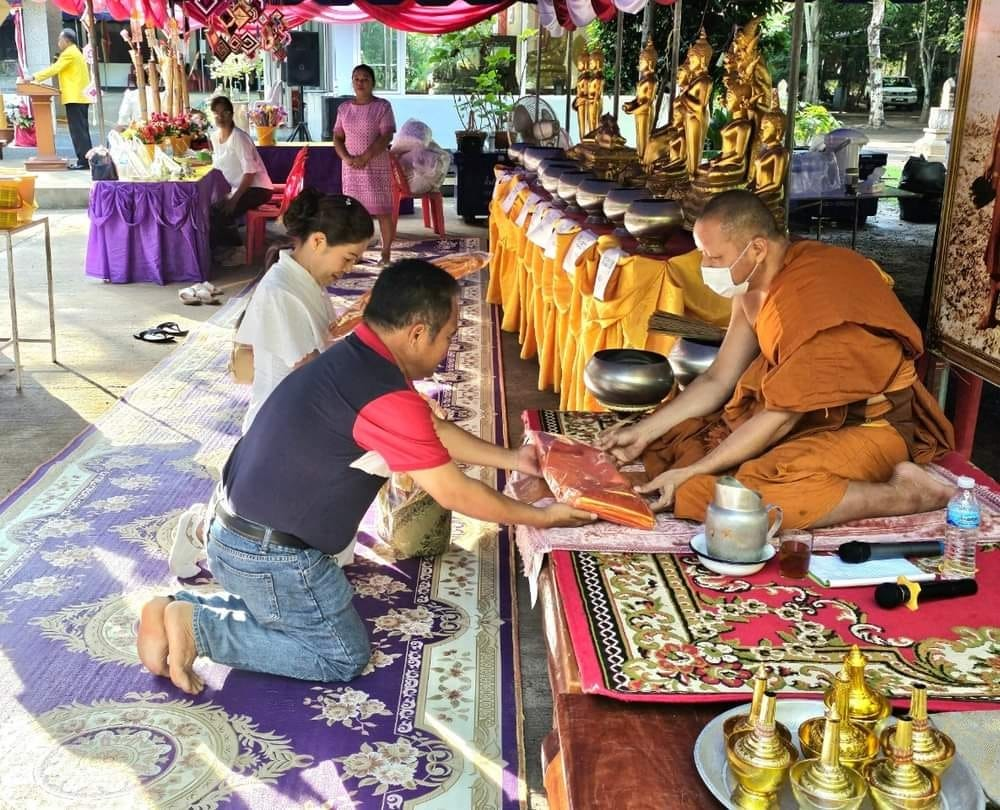 ร่วมทำบุญใส่บาตรงานเข้าปริวาสกรรมปฏิบัติธรรมรำลึกคุณหลวงพ่อพระครูประโชติสังฆกิจ (ระหว่างวันที่ 29 มิถุนายน ถึง 8 กรกฎาคม 2567) ณ วัดห้วยพรหม