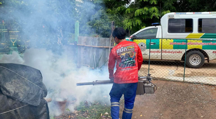  การดำเนินการฉีดพ่นหมอกควันต่อเนื่อง รอบที่ 2 เพื่อควบคุมโรคไข้เลือดออก หมู่ที่ 12 บ้านหนองแวง 