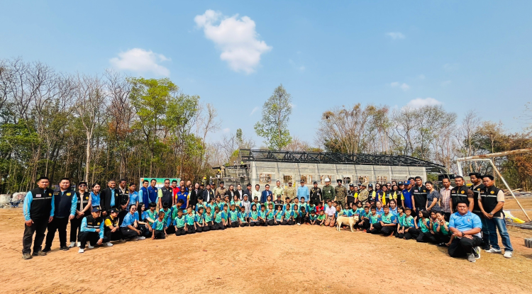 ร่วมต้อนรับ นายชัยวัฒน์ ชื่นโกสุม ผู้ว่าราชการจังหวัดนครราชสีมา ลงพื้นที่ตรวจเยี่ยมการปฏิบัติงานก่อสร้างอาคารอเนกประสงค์ โรงเรียนบ้านซับเต่า