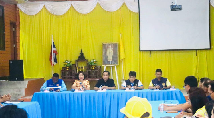 ร่วมประชุมการบริหารจัดการน้ำและถนนเลียบคลองลำเชียงสา 