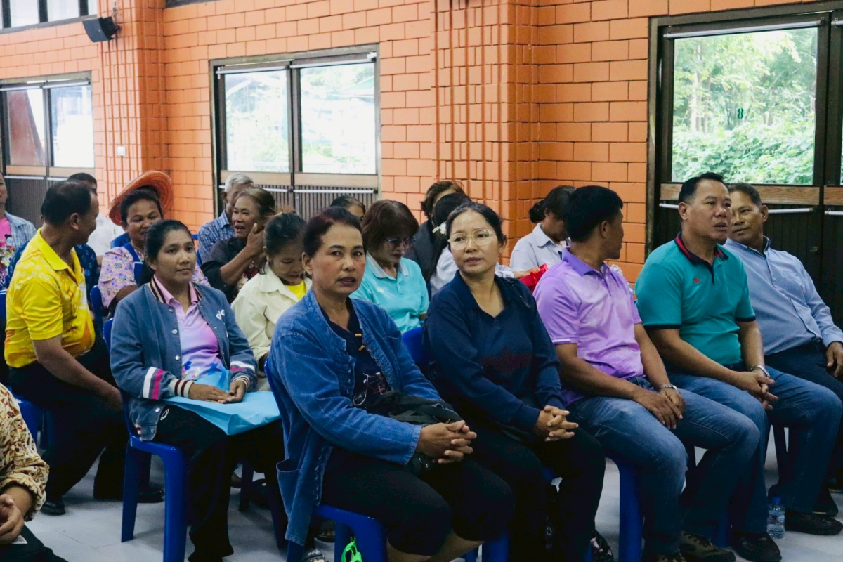 โครงการอบรมส่งเสริมการทำดินปลูกจากวัสดุธรรมชาติ ประจำปีงบประมาณ พ.ศ.2568