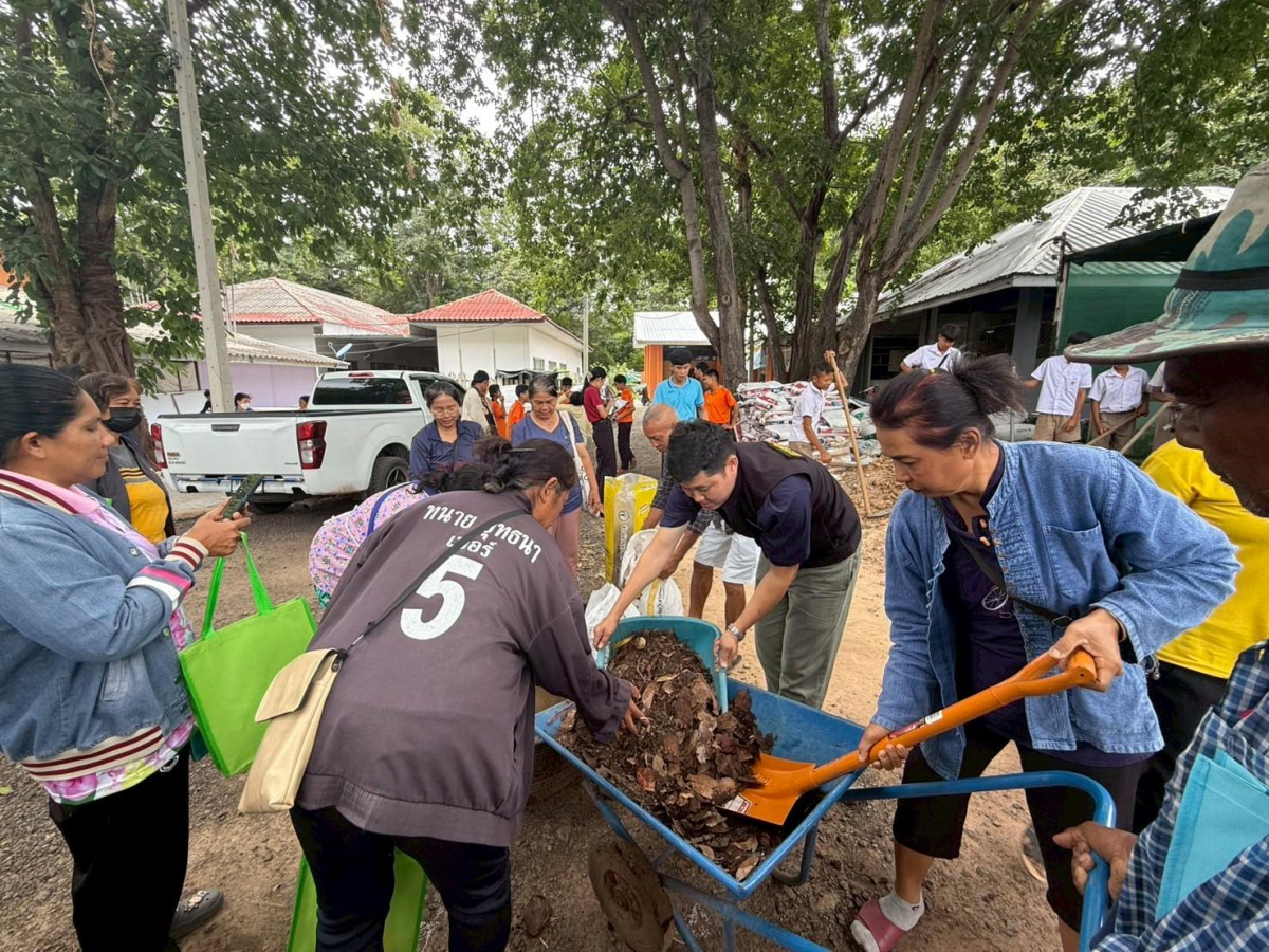 โครงการอบรมส่งเสริมการทำดินปลูกจากวัสดุธรรมชาติ ประจำปีงบประมาณ พ.ศ.2568