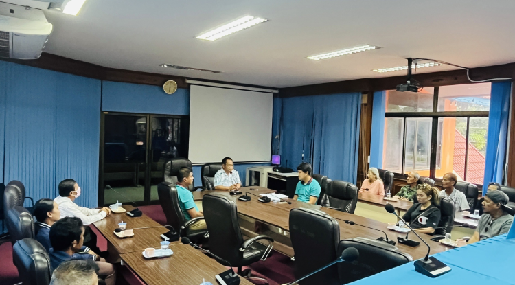 องค์การบริหารส่วนตำบลอุดมทรัพย์ มอบเงินช่วยเหลือผู้ประสบสาธารณภัยธรรมชาติ 