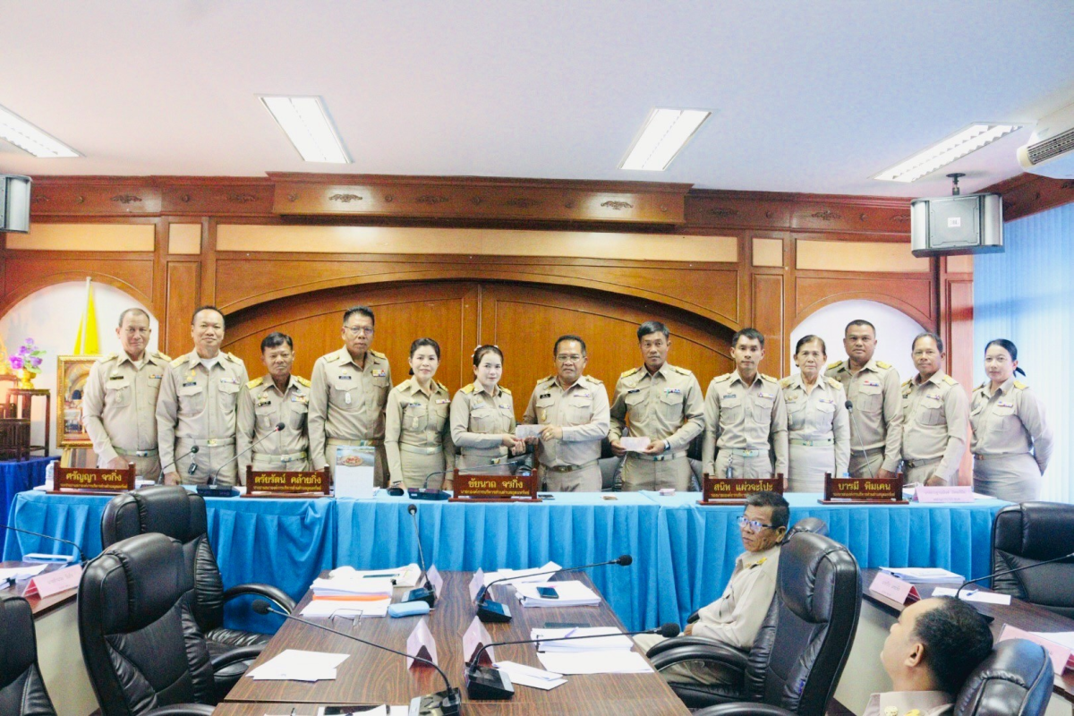 กิจกรรมมอบเครื่องอุปโภคบริโภค เพื่อสนับสนุนนการปฏิบัติงานของเจ้าหน้าที่ และสร้างขวัญกำลังใจให้กับพี่น้องประชาชนที่อาศัยอยู่ในเขตชายแดนไทย-กัมพูชา