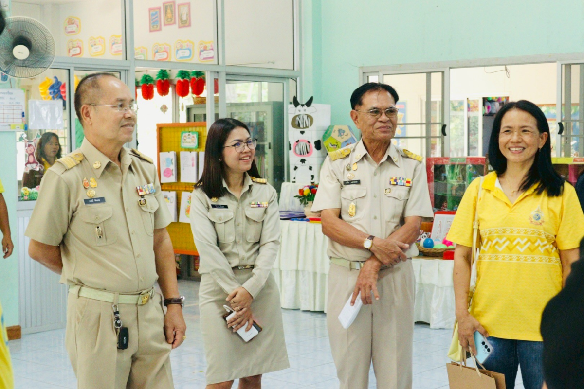 ต้อนรับคณะศึกษาดูงานจากองค์การบริหารส่วนตำบลเมืองแก ต.เมืองแก อ.สตึก จ.บุรีรัมย์