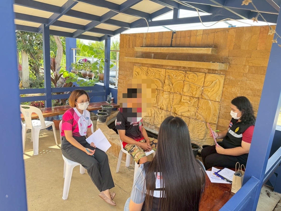 ลงพื้นที่ดำเนินการช่วยเหลือด้านสาธารณสุขและสุขภาพ ภายในตำบลอุดมทรัพย์