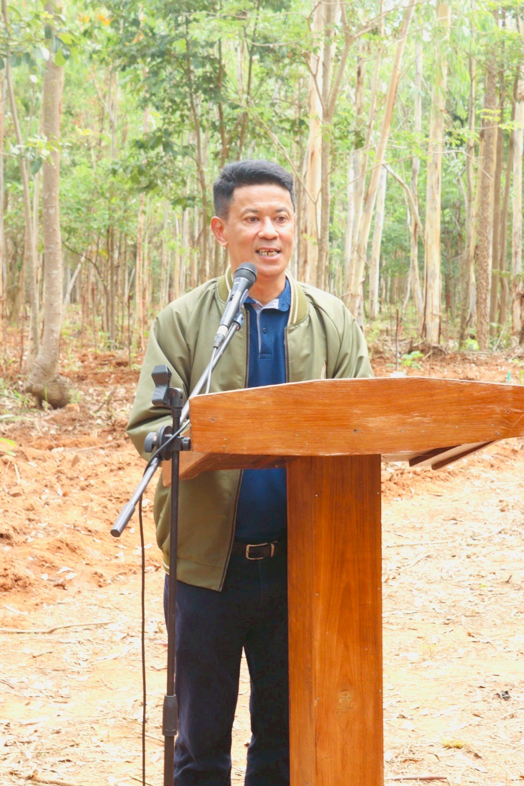 โครงการปลูกป่าเพื่อรองรับนโยบายความเป็นกลางทางคาร์บอนของมหาวิทยาลัยเกษตรศาสตร์