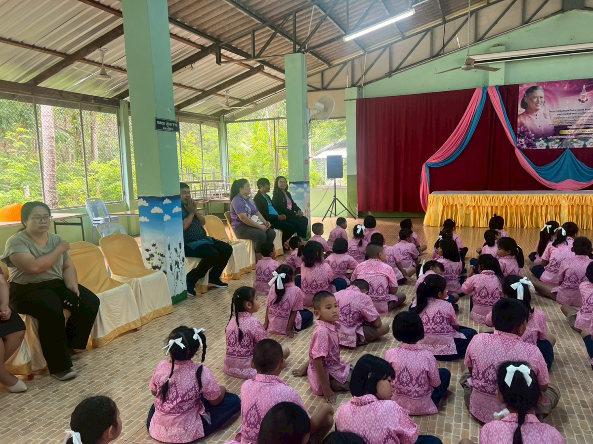 โครงการสนับสนุนเครือข่าย อพ.สร ด้านความเป็นกลางคาร์บอน และการปรับตัวต่อการเปลี่ยนแปลงสภาพภูมิอากาศ ภายได้โครงการอนุรักษ์พันธุกรรมพืชอันเนื่องมาจากพระราชดำริ สมเด็จพระเทพรัตนรายสุดาฯ สยามบรมราชกุมารี