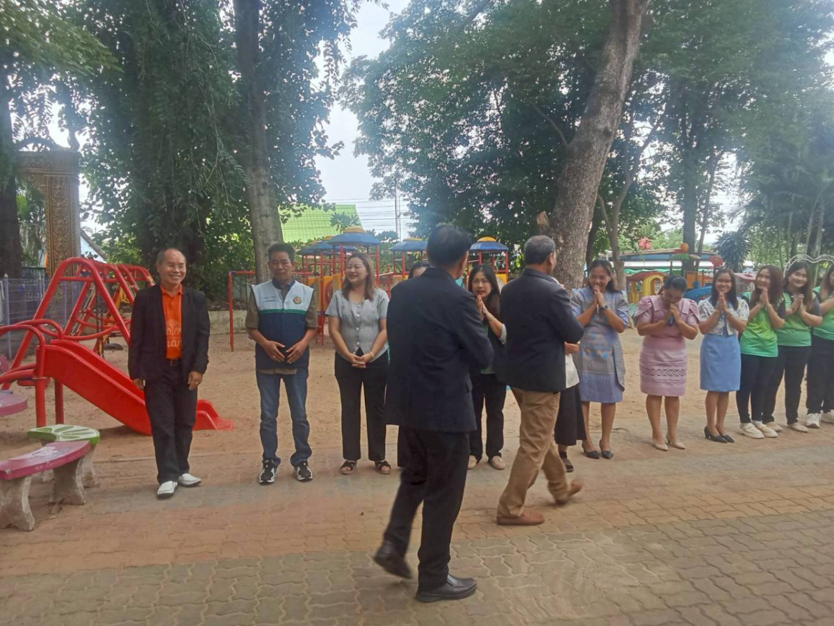 โครงการศึกษาดูงานทางการศึกษา บุคลากรและผู้ที่เกี่ยวข้องกับการพัฒนาศูนย์พัฒนาเด็กเล็กในเขตตำบลอุดมทรัพย์ ประจำปี 2568