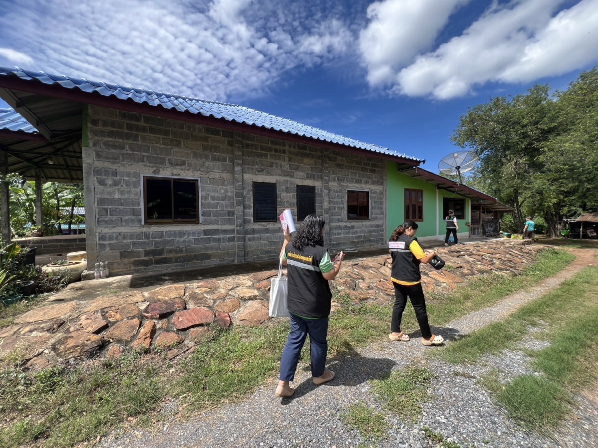 ลงพื้นที่ดำเนินการช่วยเหลือด้านสาธารณสุขและสุขภาพ ภายในตำบลอุดมทรัพย์ โดยศูนย์ฟื้นฟูสภาพทางสังคม
