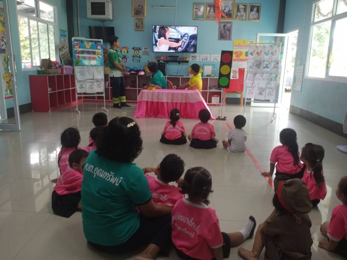 โครงการส่งเสริมการเรียนรู้ในเด็กปฐมวัย ให้รู้วิธีการเอาตัวรอดเมื่อติดอยู่ในรถยนต์