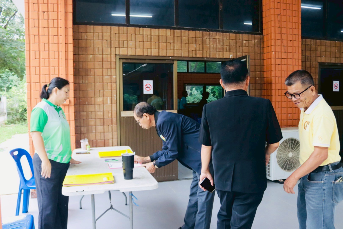 โครงการอบรมให้ความรู้การป้องกันและแก้ไขปัญหาทุจริตคอรัปชั่นโดยยึดหลักความโปร่งใสขึ้น 