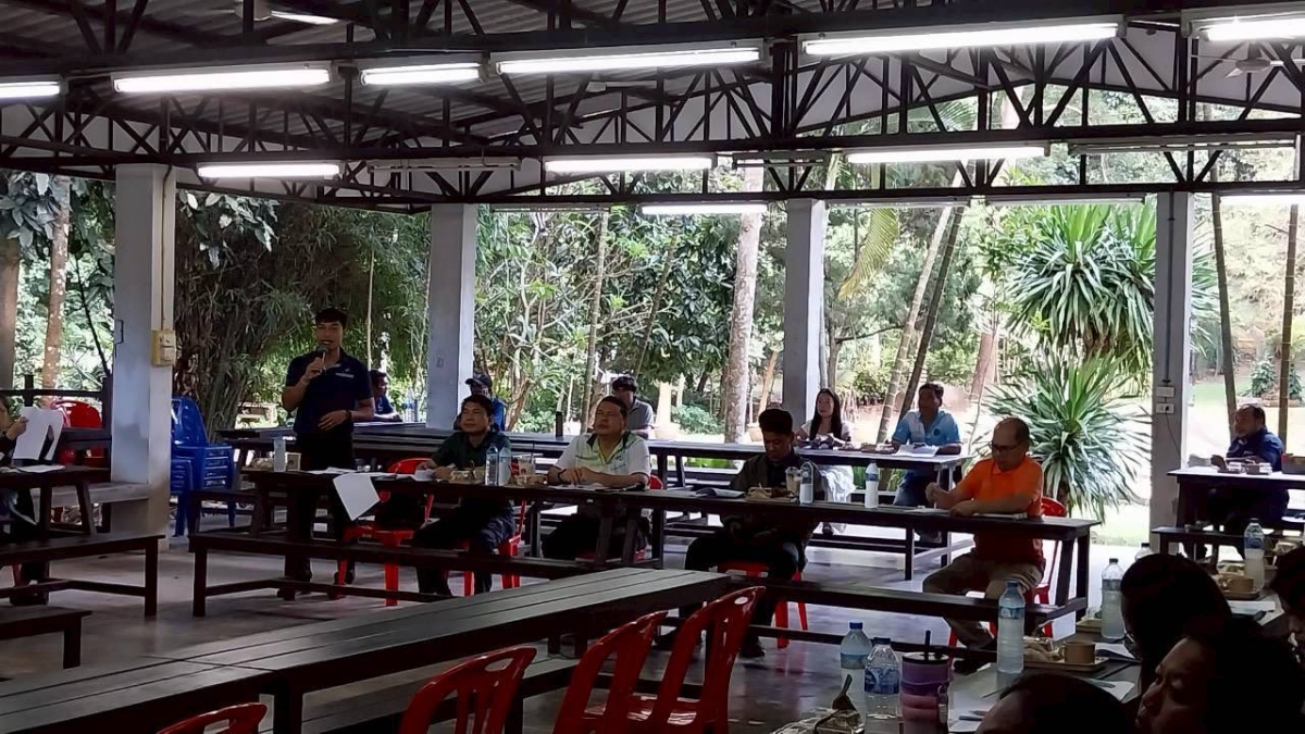 ประชุมกรรมการที่ปรึกษาสถานีวิจัยและฝึกนิสิตวนศาสตร์วังน้ำเขียว เพื่อรับฟังความคิดเห็นและแนวทางในการทำงานแบบบูรณาการของสถานีวิจัยฯ