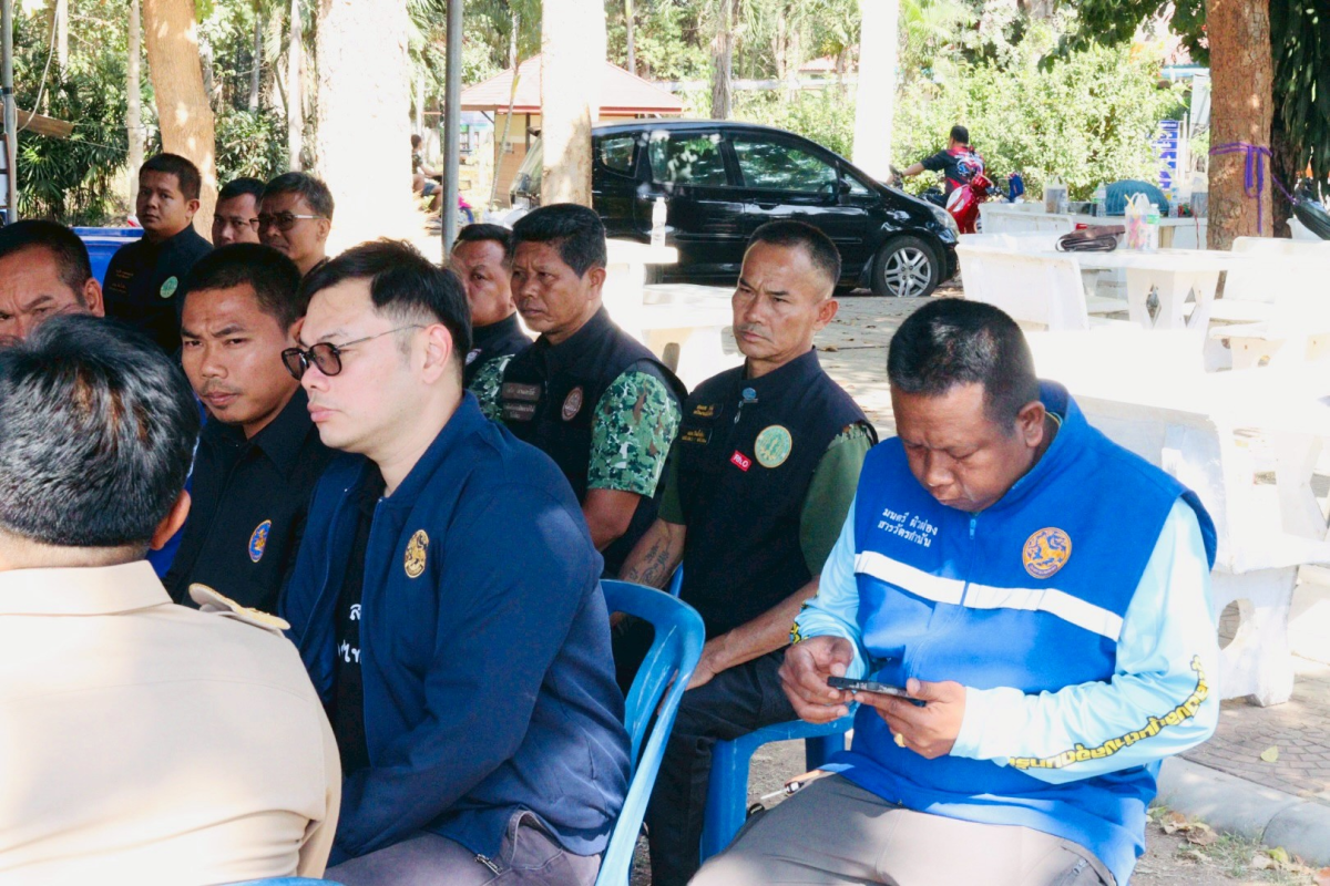  นายอำเภอวังน้ำเขียวลงพื้นที่ตรวจเยี่ยมให้กำลังใจผู้ปฏิบัติงาน ณ จุดตรวจ/จุดบริการประชาชน เทศกาลปีใหม่ พ.ศ.2569