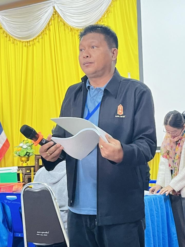 องค์การบริหารส่วนตำบลอุดมทรัพย์ ทำการส่งมอบหีบบัตรเลือกตั้ง และวัสดุอุปกรณ์ในการเลือกตั้ง ให้กับคณะกรรมการประจำหน่วยเลือกตั้ง ในเขตพื้นที่ตำบลอุดมทรัพย์