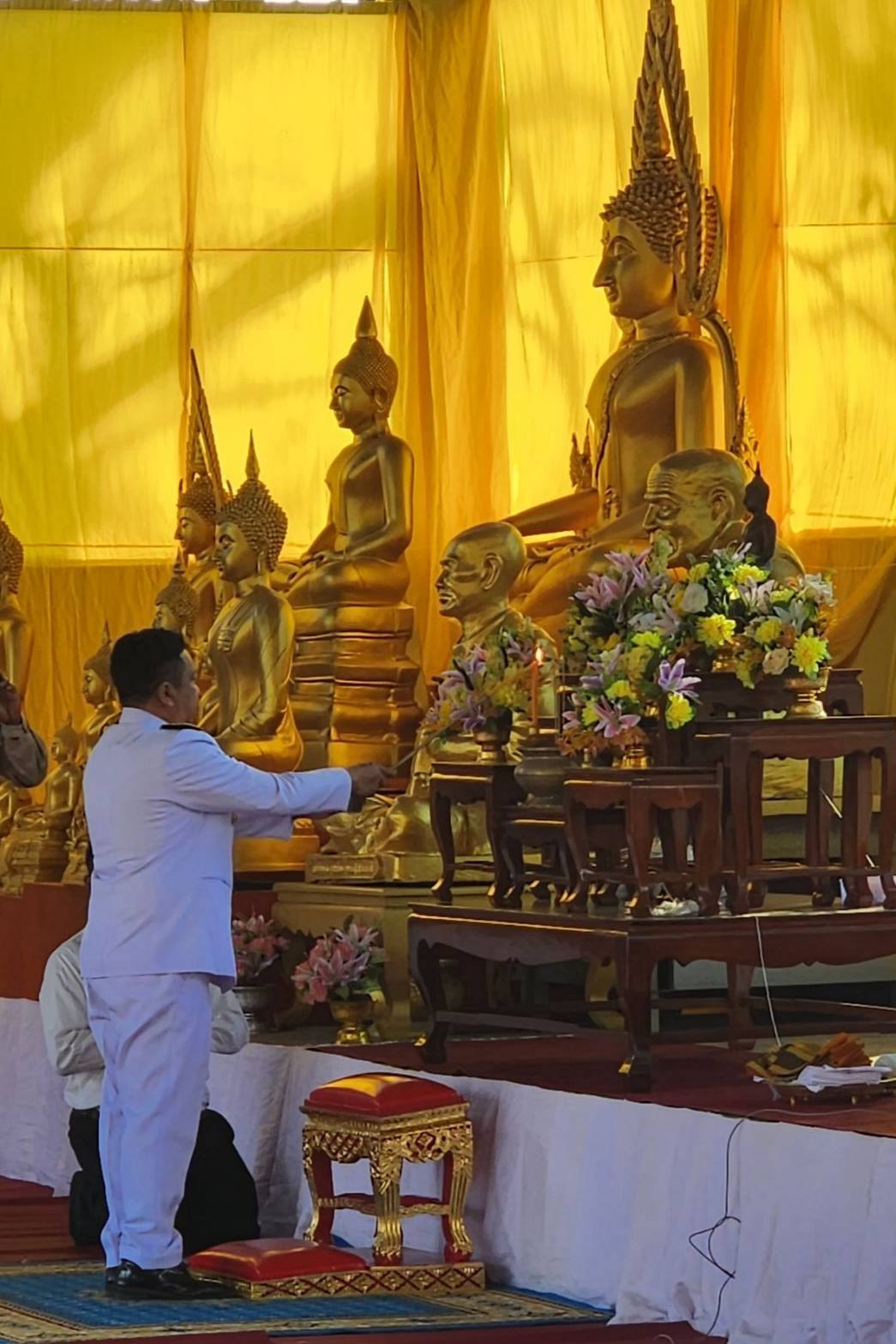 พิธีบำเพ็ญกุศลเนื่องในโอกาสครบรอบ 100 วัน (สตมวาร) อุทิศถวายป็นพระราชกุศลแด่ สมเด็จพระนางเจ้าสิริกิติ์ พระบรมราชินีนาถ พระบรมราชชนนีพันปีหลวง ในวาระครบ 100 ปี 