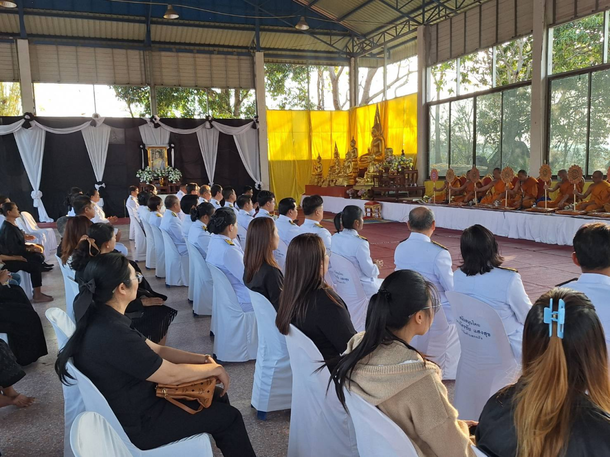 พิธีบำเพ็ญกุศลเนื่องในโอกาสครบรอบ 100 วัน (สตมวาร) อุทิศถวายป็นพระราชกุศลแด่ สมเด็จพระนางเจ้าสิริกิติ์ พระบรมราชินีนาถ พระบรมราชชนนีพันปีหลวง ในวาระครบ 100 ปี 