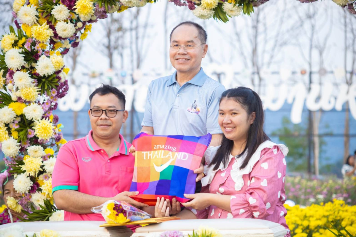 พิธีเปิดเทศกาลเบญจมาศบานในม่านหมอก ครั้งที่ 24