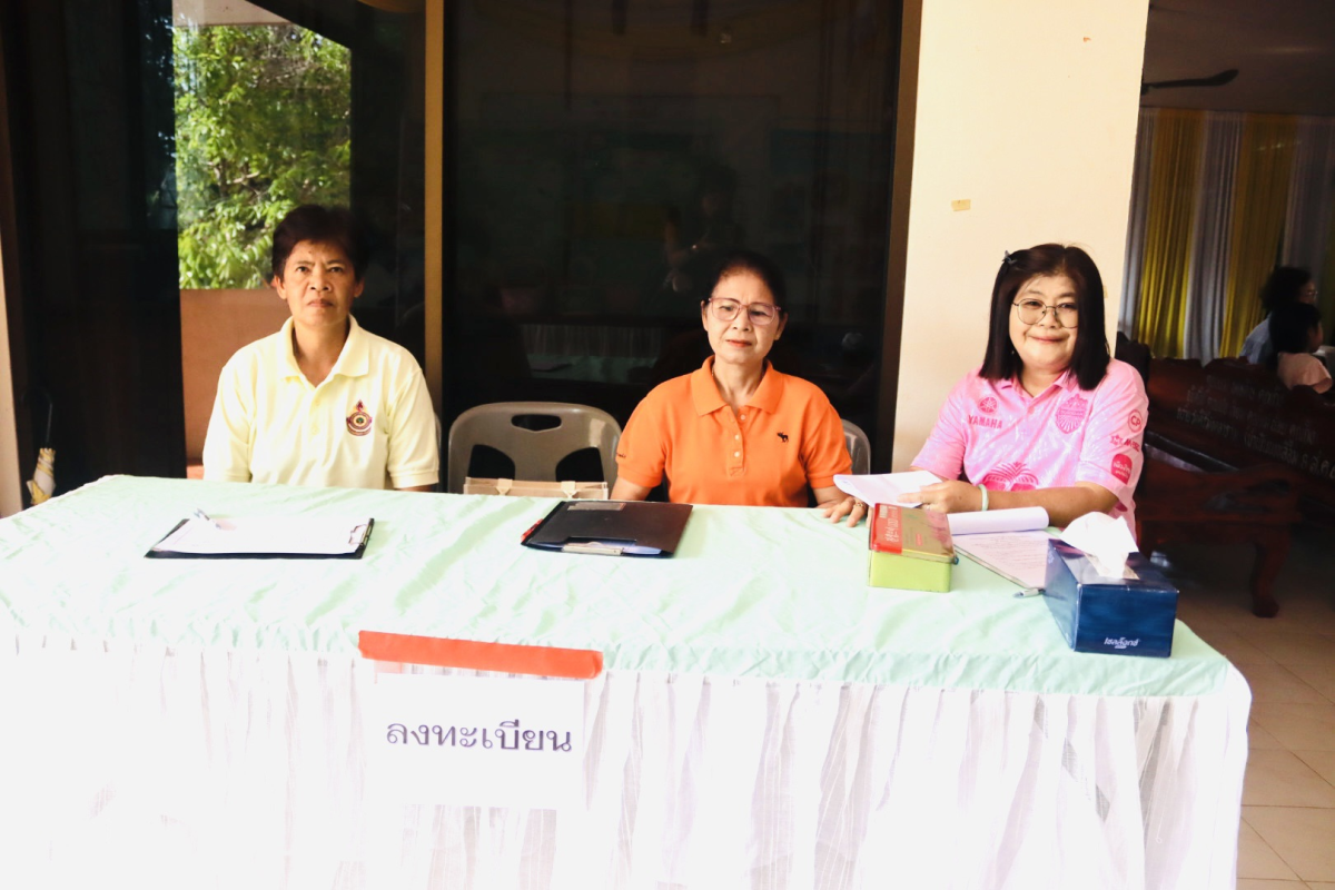 พิธีเปิดโครงคนอุดมทรัพย์สุขภาพดีด้วยวิถีการแพทย์แผนไทย และสมุนไพรพื้นบ้าน