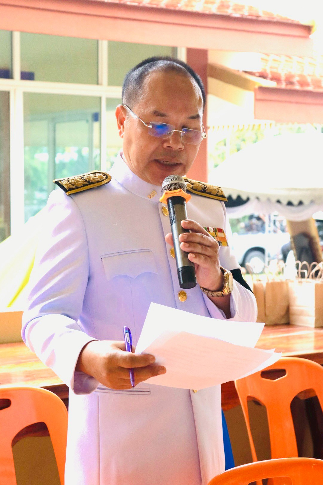 ร่วมพิธีพระราชทานน้ำหลวงสรงศพพระครูเกษมศาสนกิจ (สาน เขมวีโร) และร่วมฟังสวดอภิธรรม 