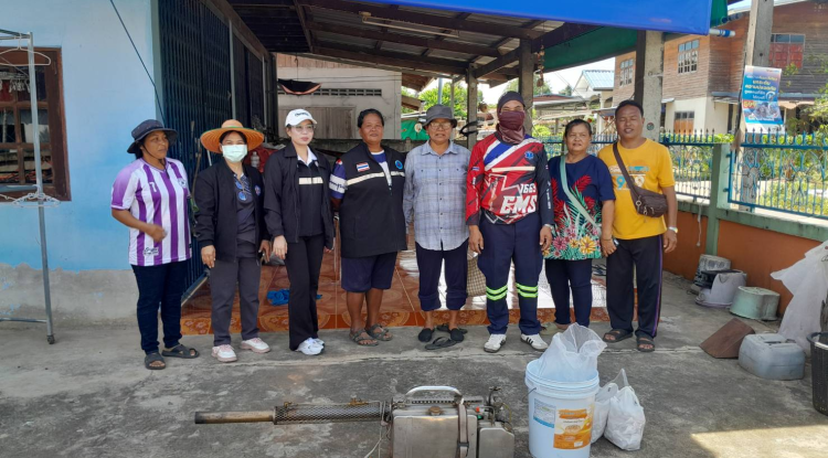  ฉีดพ่นหมอกควันป้องกันและควบคุมโรคไข้เลือดออก บ้านบะด่าน ม.5